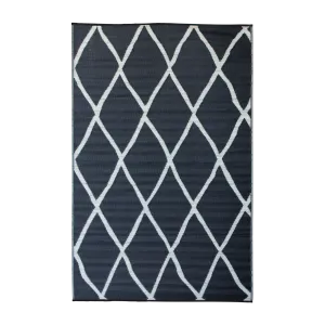 Elements Black Rug in PP *ONLY FLOORSTOCK LEFT - 180 x 270 cm